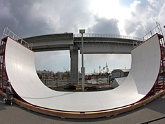 スケートボード場床材